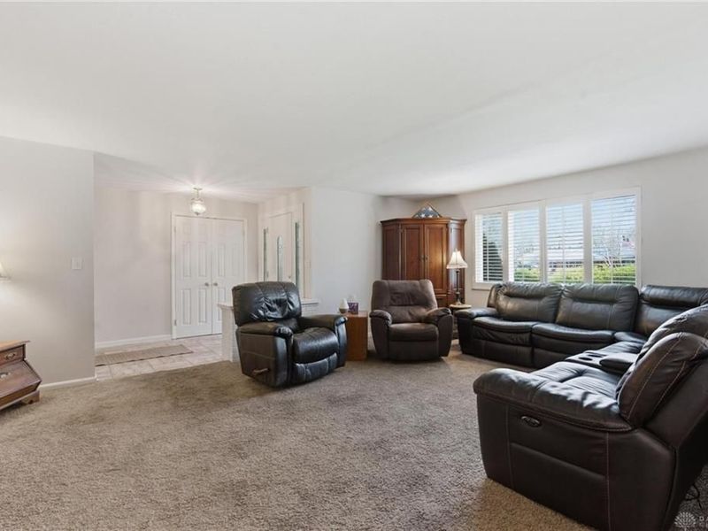 5825 Terrace Park Drive, Washington Township, OH 45429 Photo 13