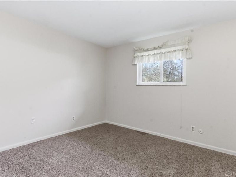 5825 Terrace Park Drive, Washington Township, OH 45429 Photo 27