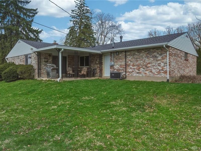 5825 Terrace Park Drive, Washington Township, OH 45429 Photo 5