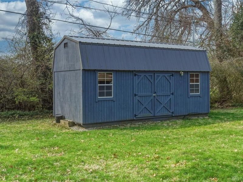 5825 Terrace Park Drive, Washington Township, OH 45429 Photo 9