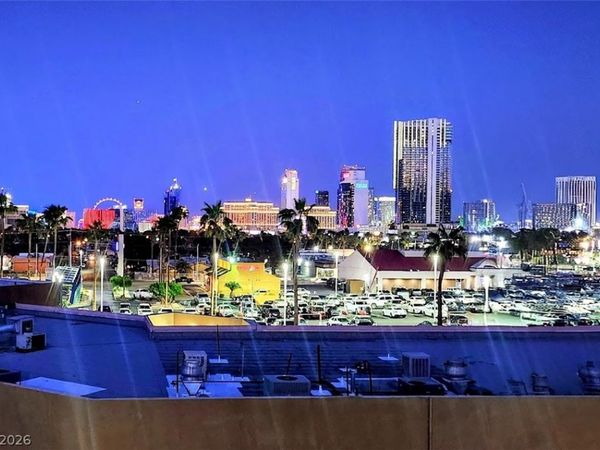 3954 Delos Drive, Las Vegas, NV 89103