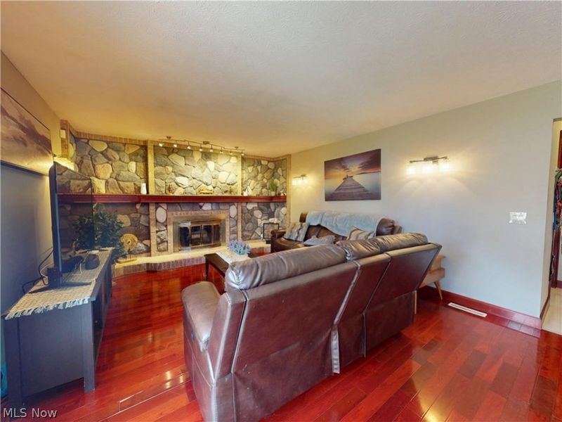 4418 Stary Drive, Parma, OH 44134 Photo 14