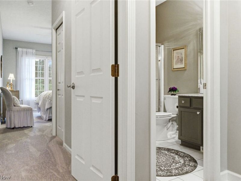 469 Eagle Trace, Mayfield Heights, OH 44124 Photo 18