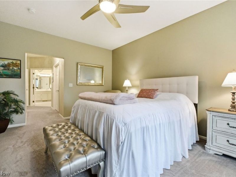 469 Eagle Trace, Mayfield Heights, OH 44124 Photo 23