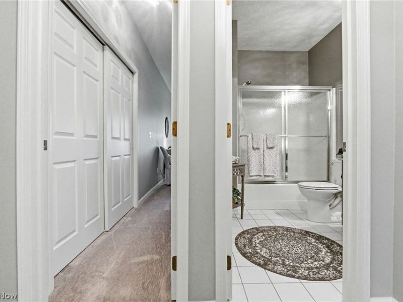 469 Eagle Trace, Mayfield Heights, OH 44124 Photo 27