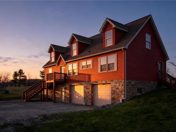 3736 Water Level Rd, Rockwood, PA 15557