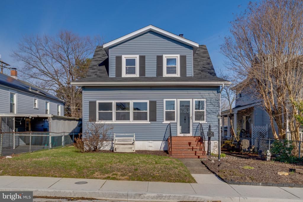 1813 Portship Road, Dundalk, MD 21222 Main Photo