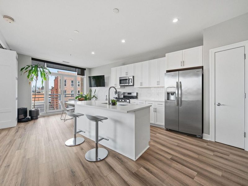1145 N High Street, Unit 202, Columbus, OH 43201 Photo 6