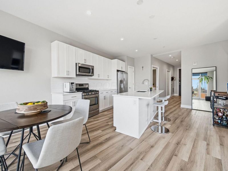 1145 N High Street , Unit 202, Columbus, OH 43201 Photo 7