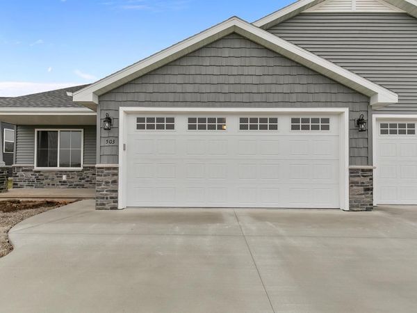 503 FOUNDERS WAY, Little Chute, WI 54140