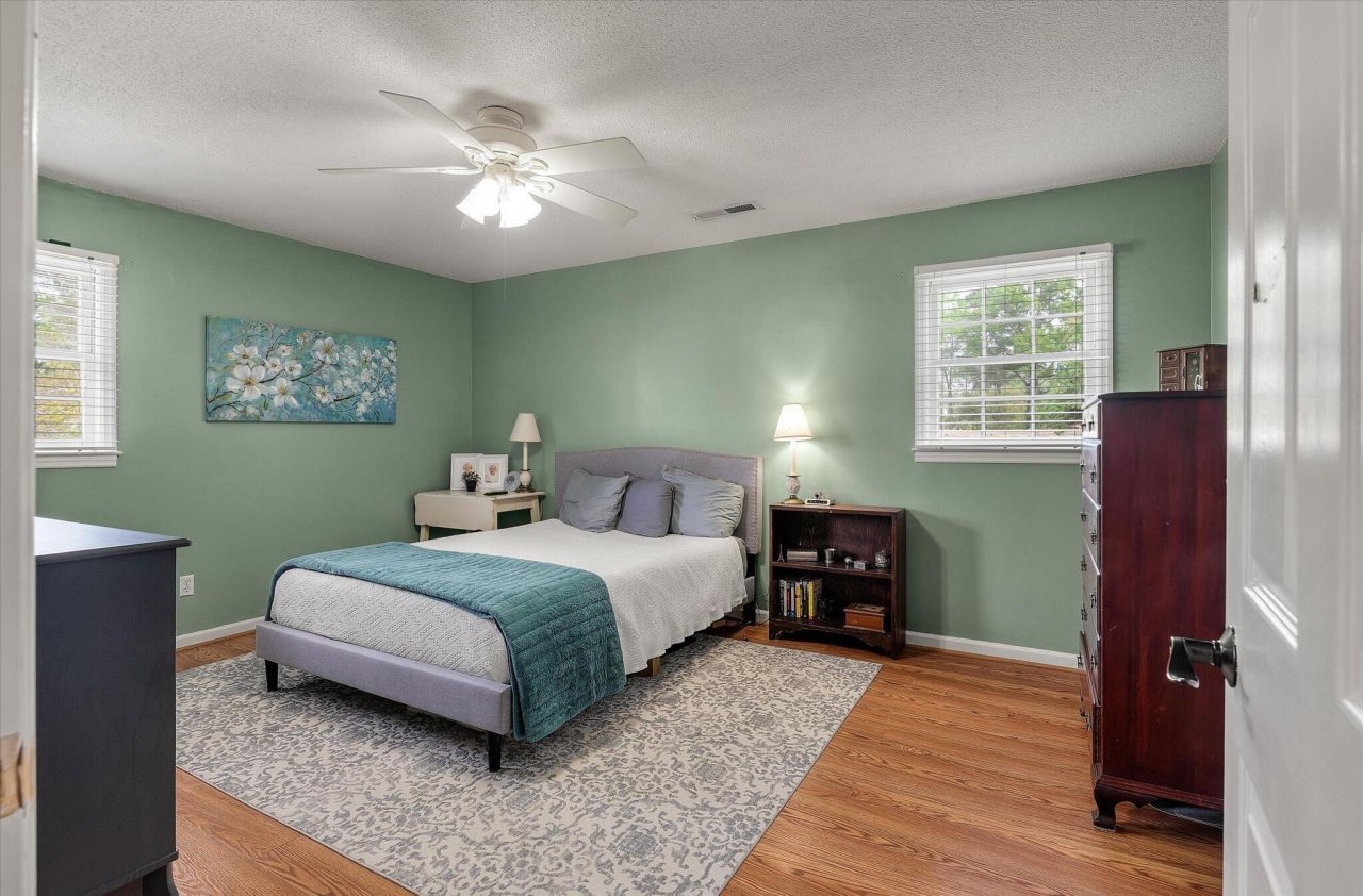 20 Lombardi Lane Photo 13