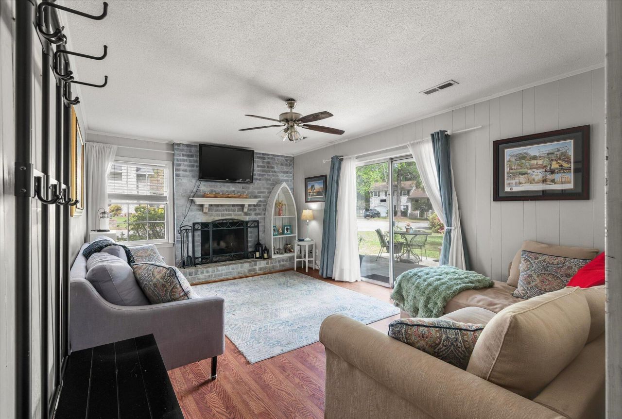 20 Lombardi Lane Photo 19