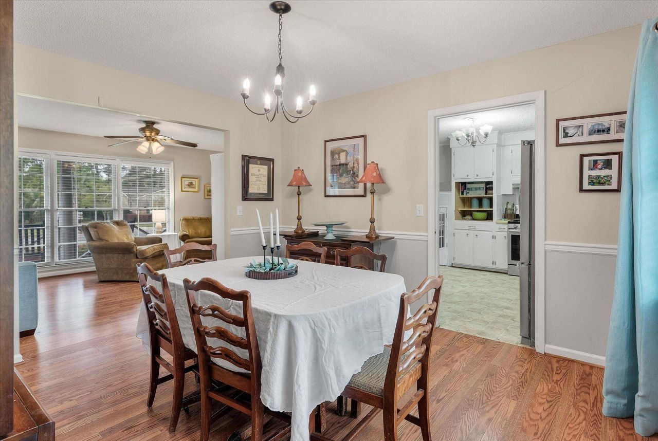 20 Lombardi Lane Photo 9