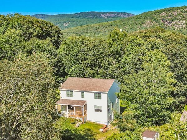 14 Beech Street, Camden, ME 04843