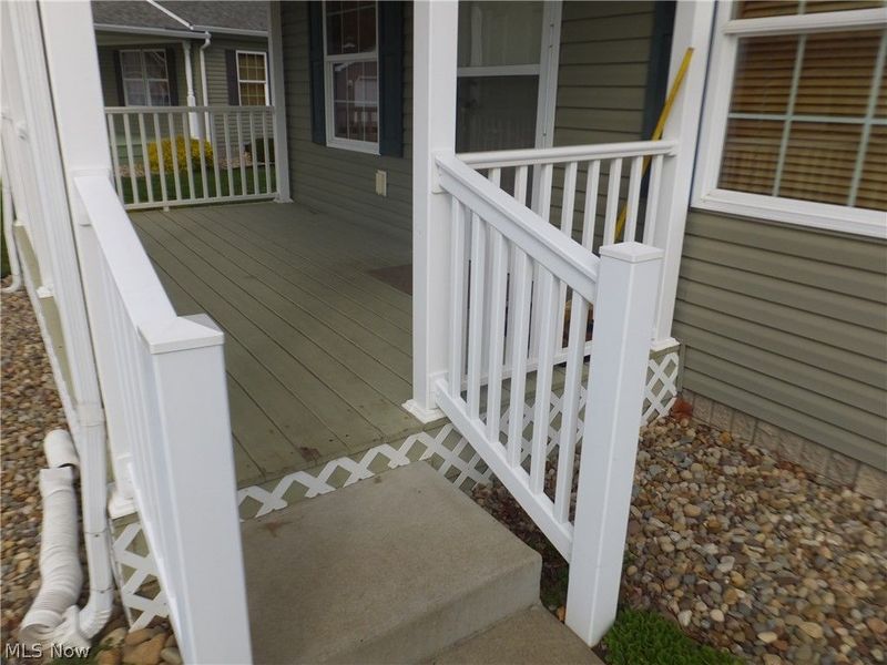 330 Gemini Drive, Dover, OH 44622 Photo 4