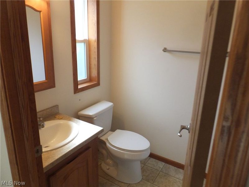 330 Gemini Drive, Dover, OH 44622 Photo 8