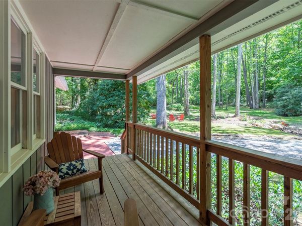 290 Patton Hill Road, Swannanoa, NC 28778