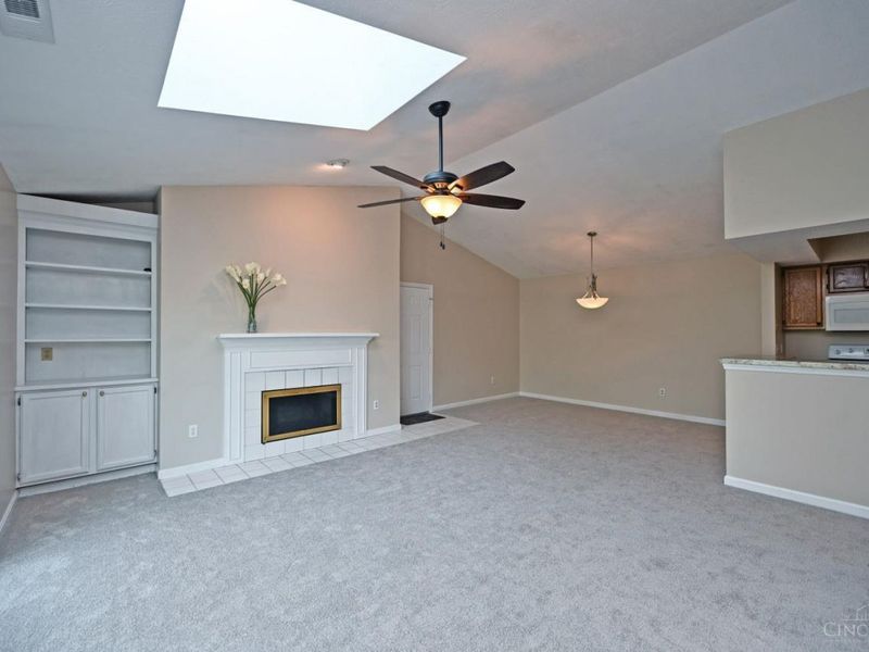 1080 Wittshire Lane, Unit E, Cincinnati, OH 45255 Photo 16