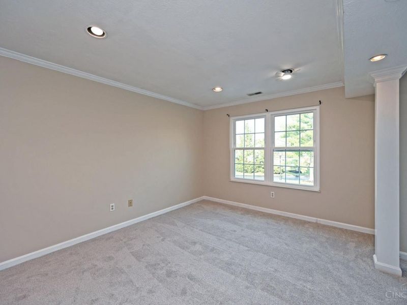 1080 Wittshire Lane, Unit E, Cincinnati, OH 45255 Photo 19
