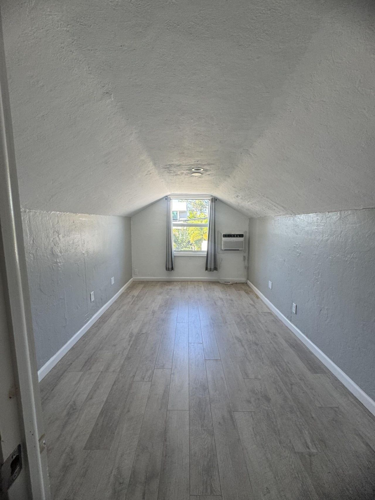 317 NE 13th Avenue, Unit 3, Fort Lauderdale, FL 33301 Photo