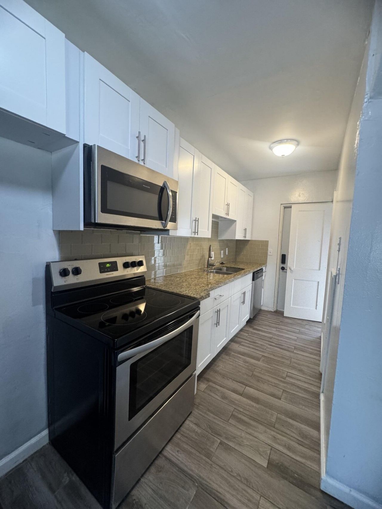317 NE 13th Avenue, Unit 3, Fort Lauderdale, FL 33301 Photo