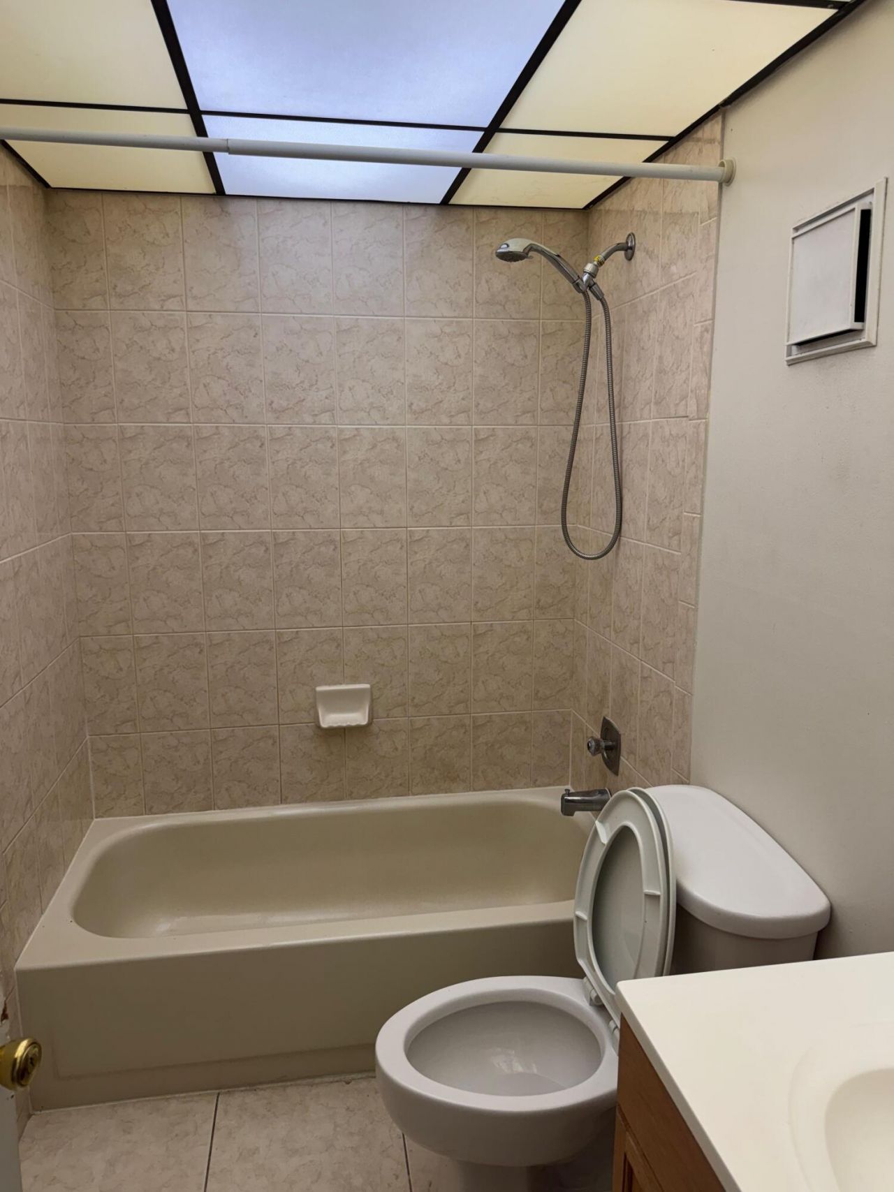 3141 NW 47th Terrace, Unit 430, Lauderdale Lakes, FL 33319 Photo