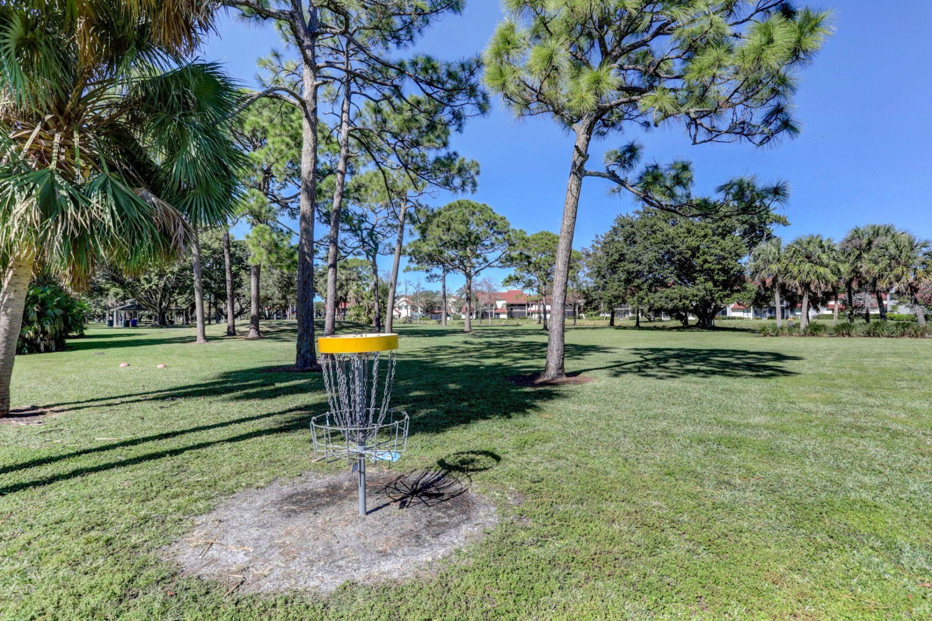 283 Canterbury Drive W, Palm Beach Gardens, FL 33418 Photo