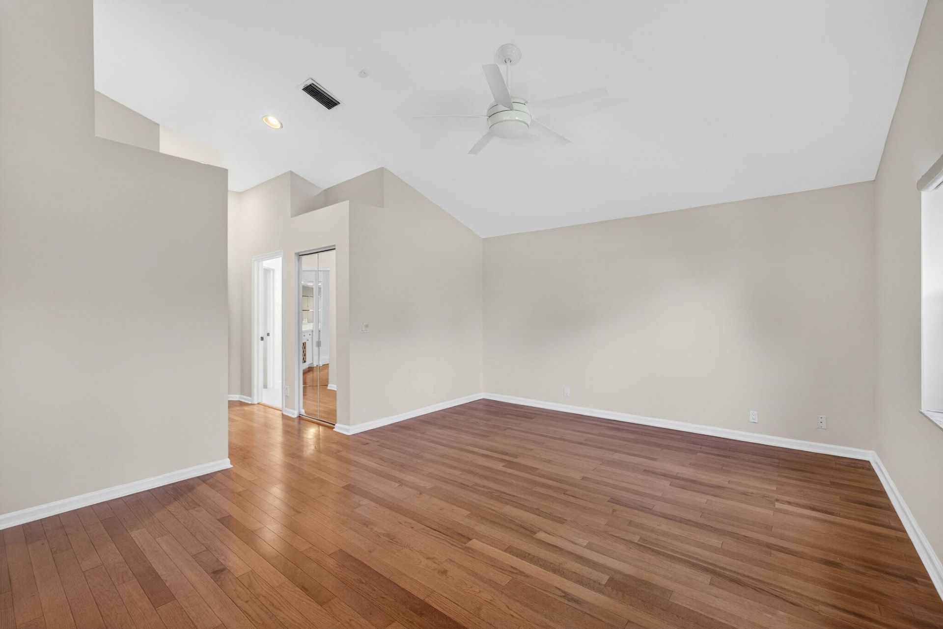 283 Canterbury Drive W, Palm Beach Gardens, FL 33418 Photo