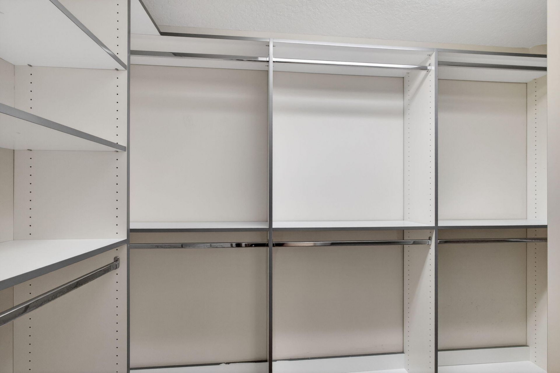 283 Canterbury Drive W, Palm Beach Gardens, FL 33418 Photo