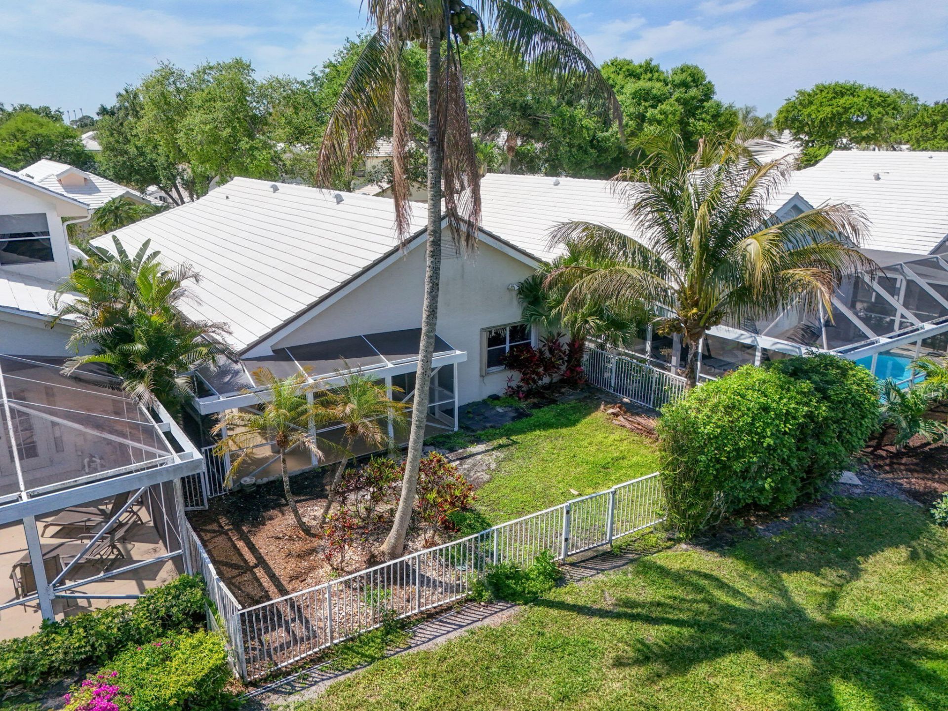 283 Canterbury Drive W, Palm Beach Gardens, FL 33418 Photo