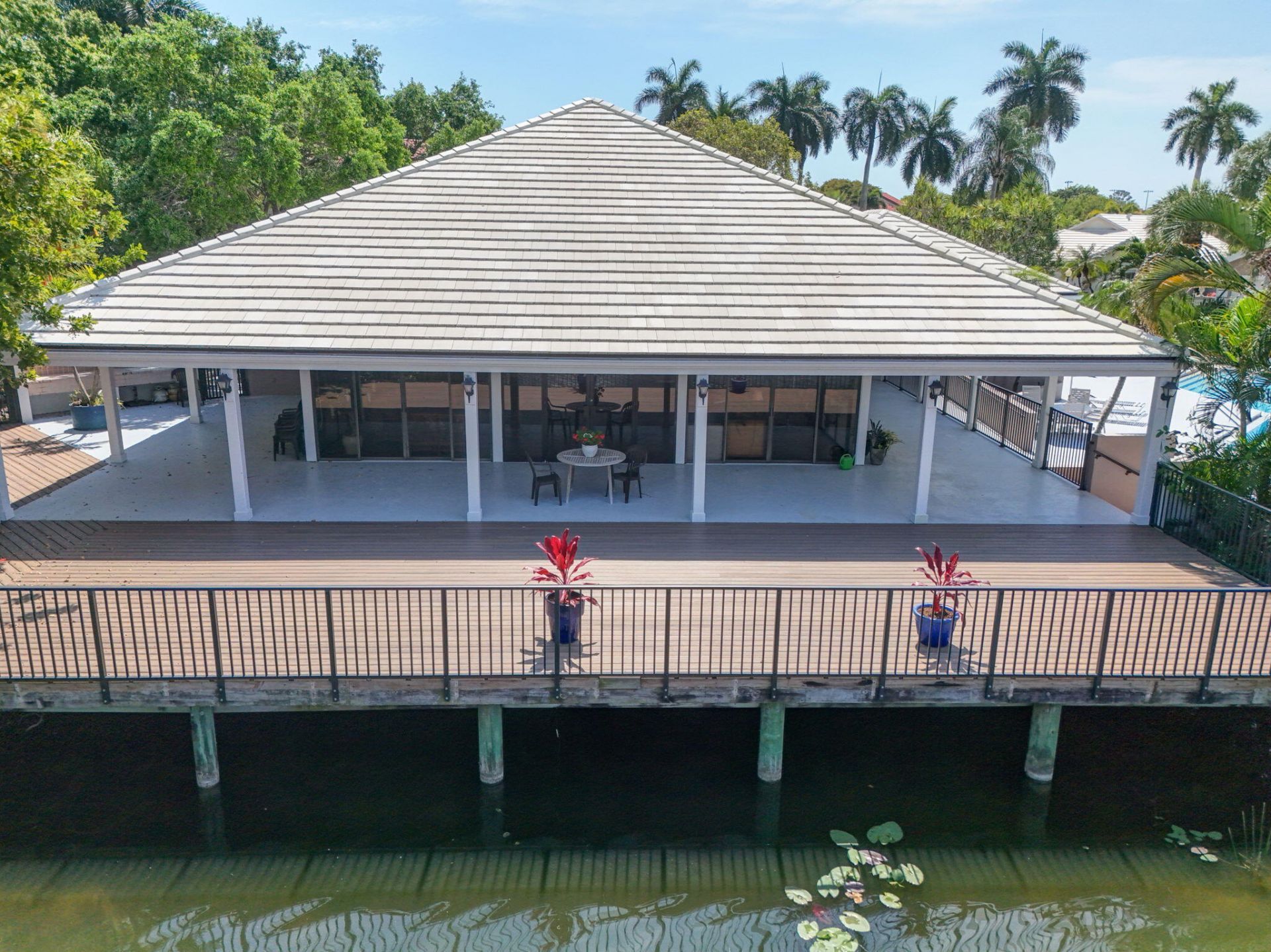 283 Canterbury Drive W, Palm Beach Gardens, FL 33418 Photo