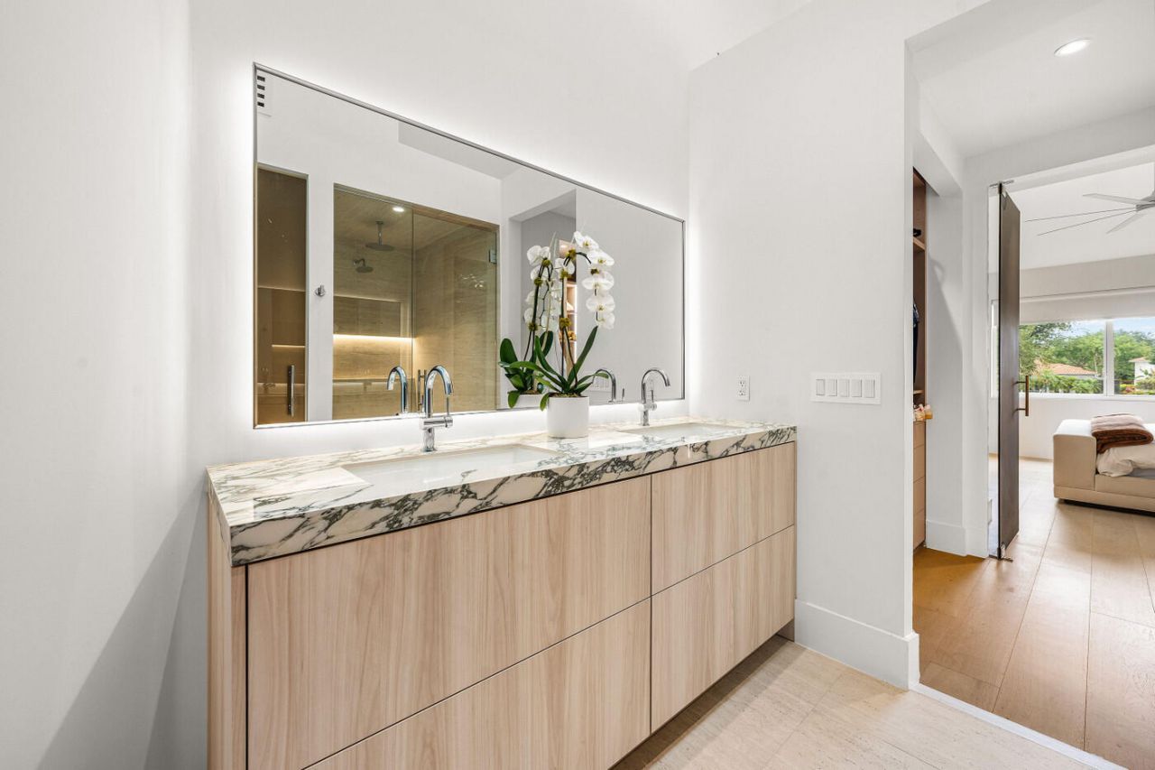 5846 NW 24th Avenue, Unit 202, Boca Raton, FL 33496 Photo