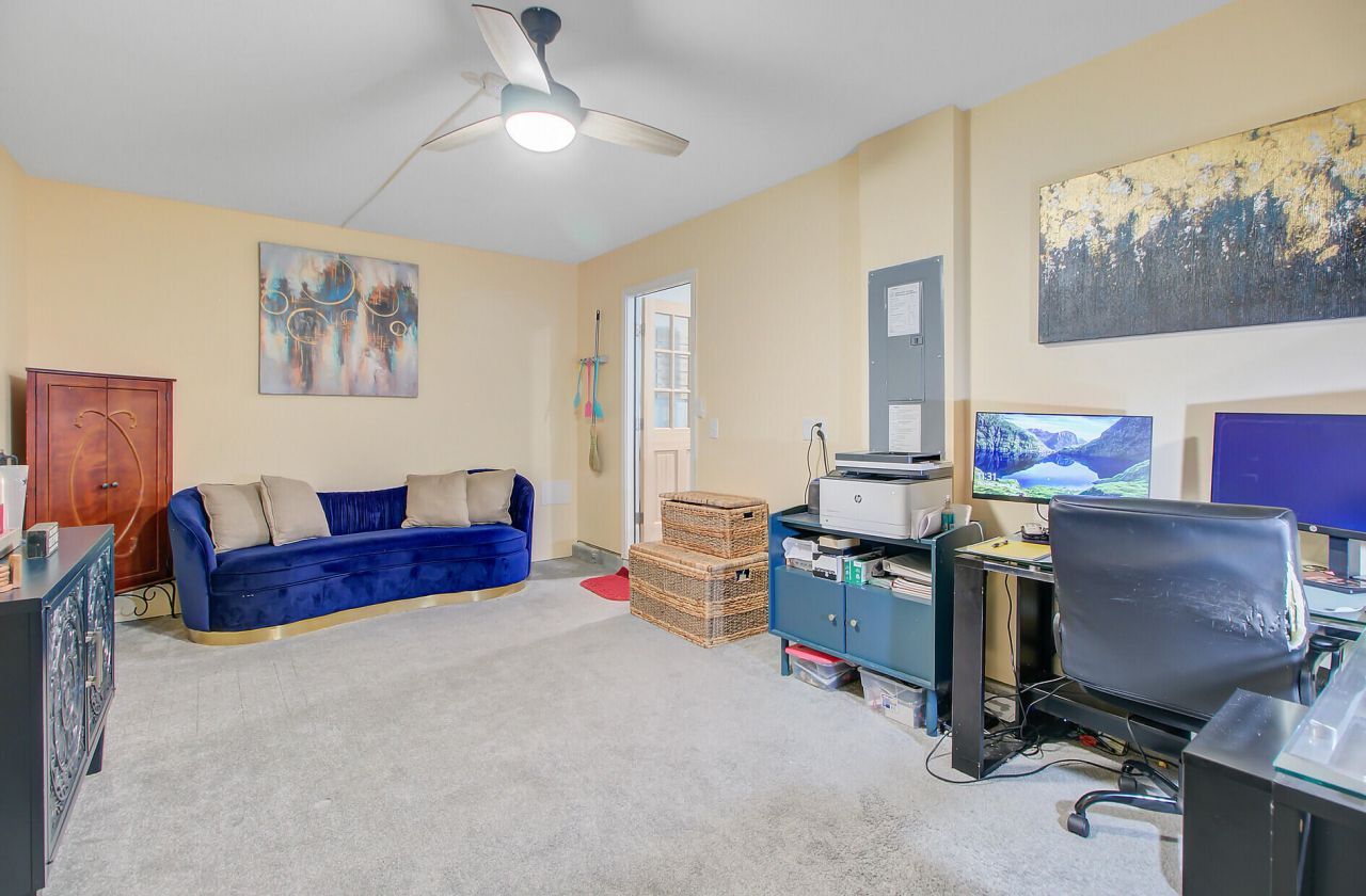 124 Gaura Lane Photo 19