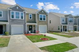 124 Gaura Lane photo 4