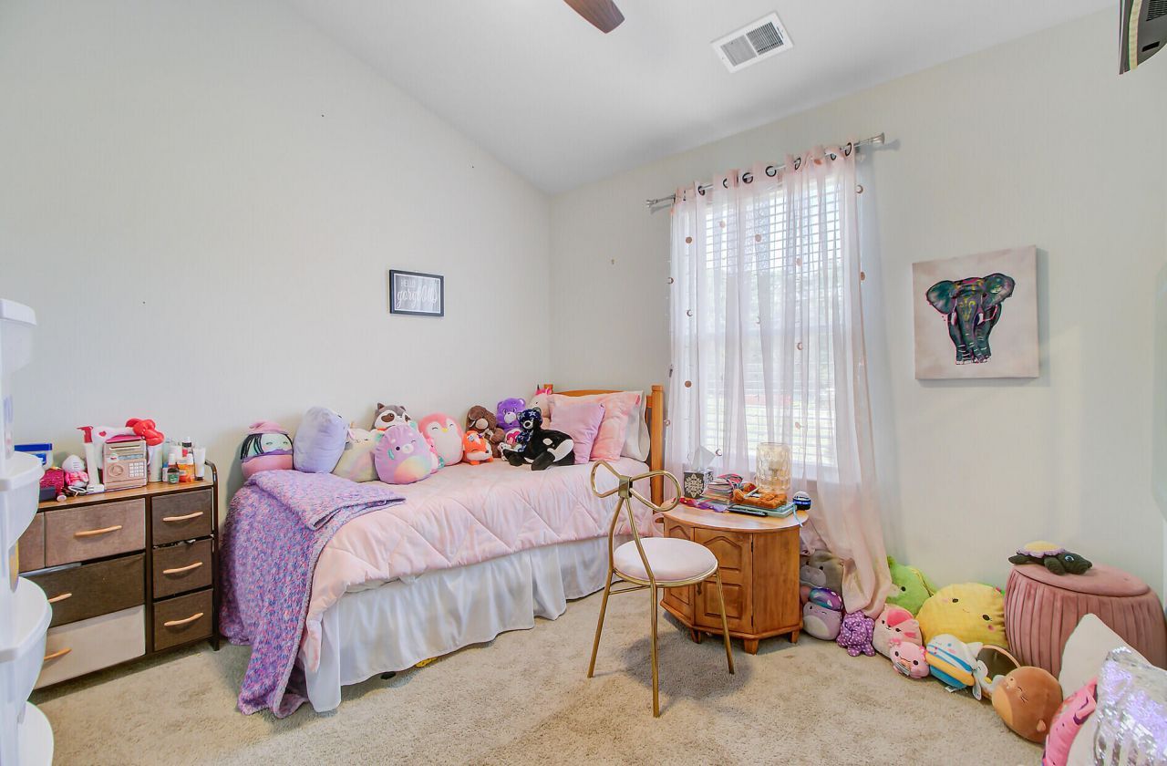 124 Gaura Lane Photo 28