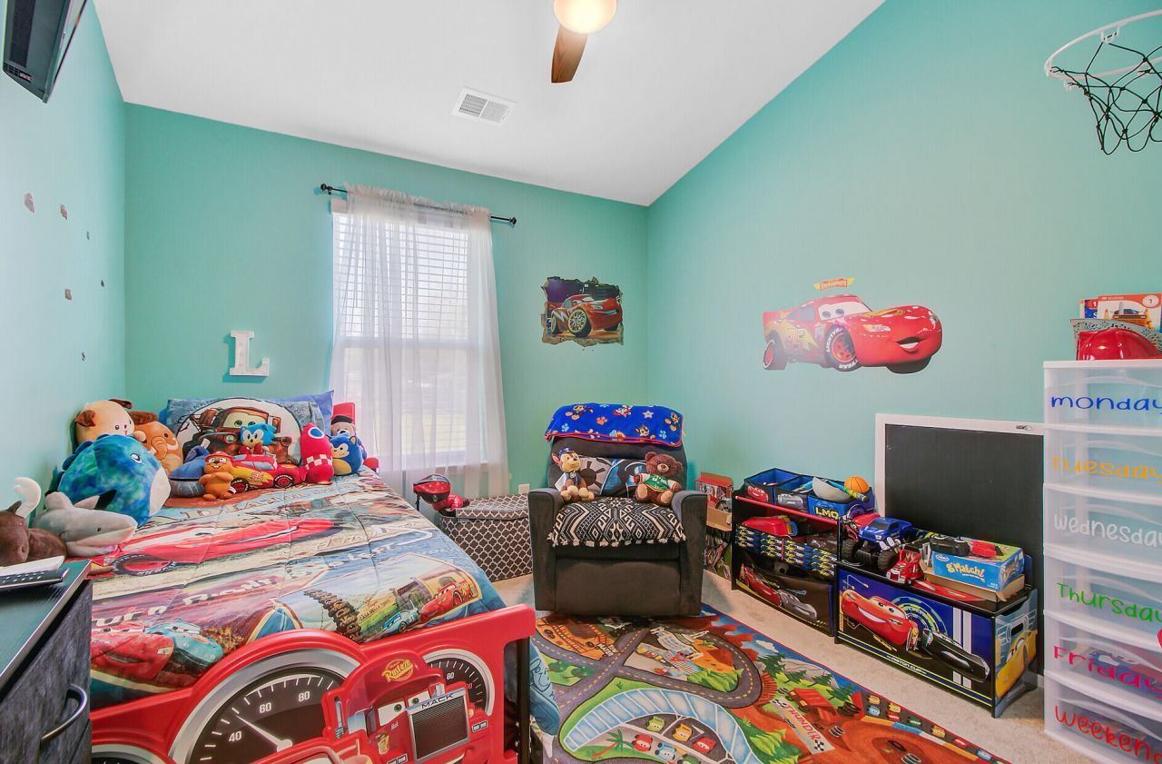 124 Gaura Lane Photo 32