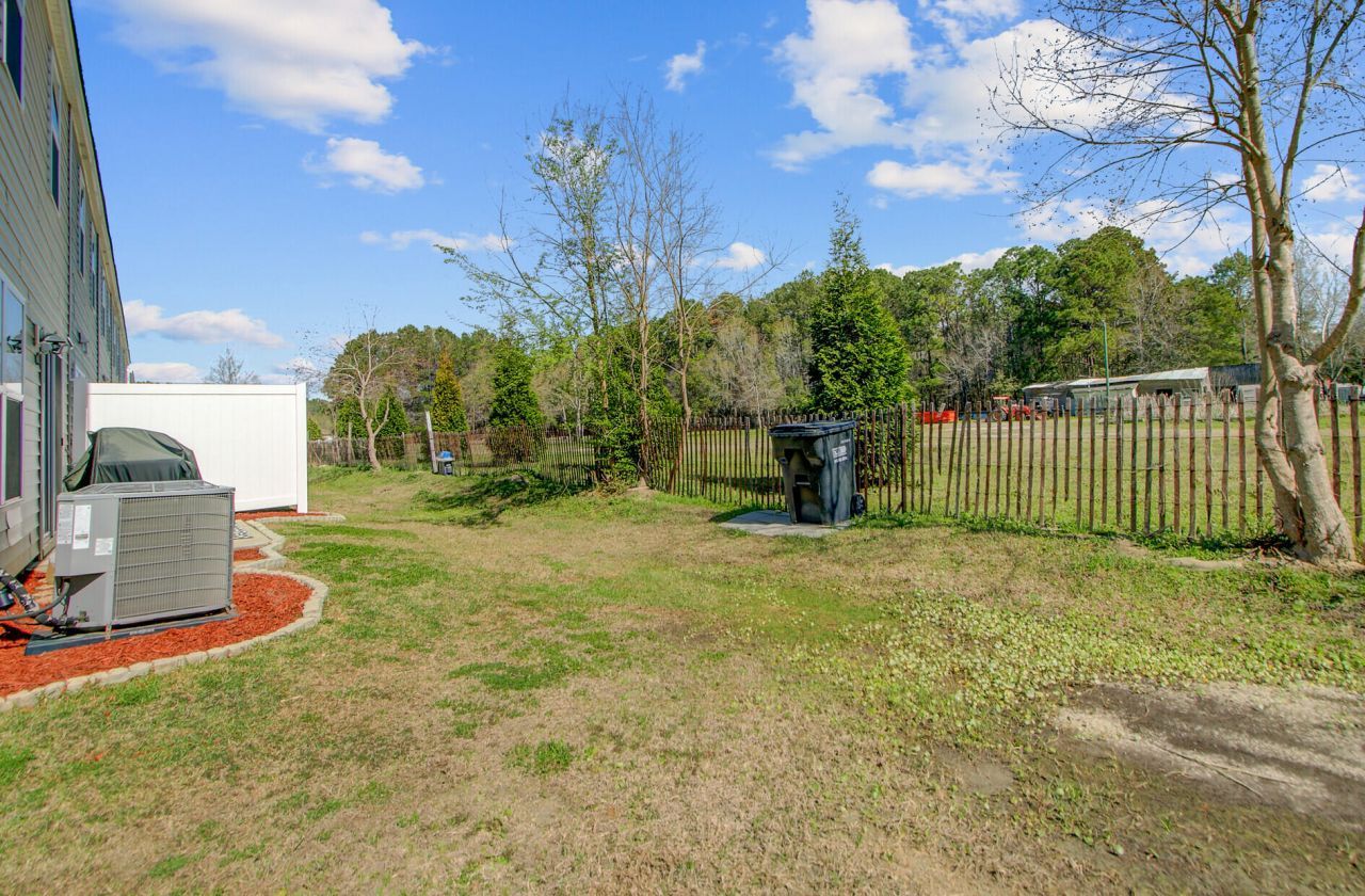 124 Gaura Lane Photo 37