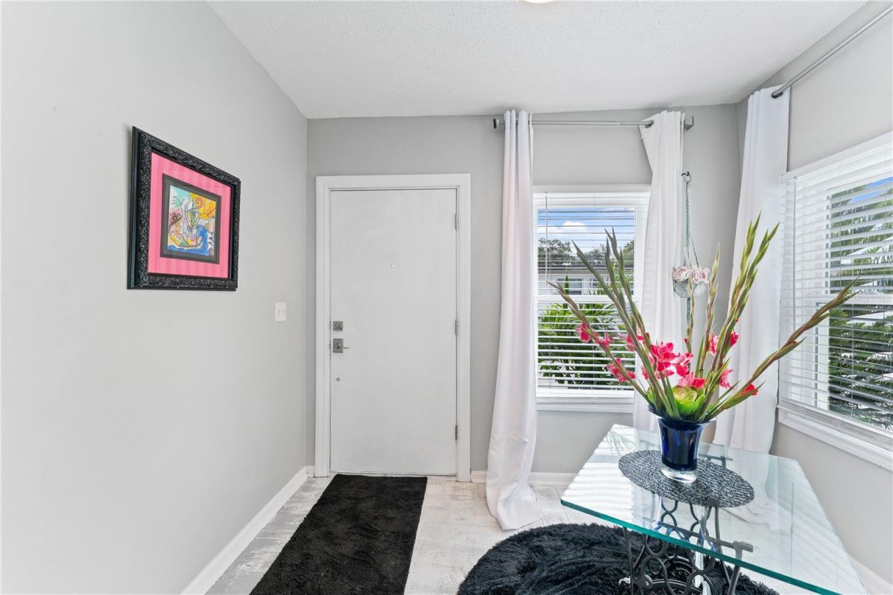 914 N 8th Street N, Unit 1, Saint Petersburg, FL 33701 Photo