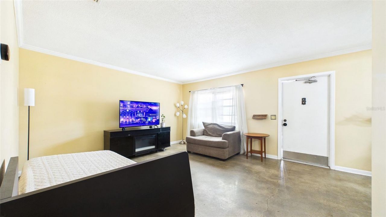 4050 4th Street N, Unit 122, Saint Petersburg, FL 33703 Photo