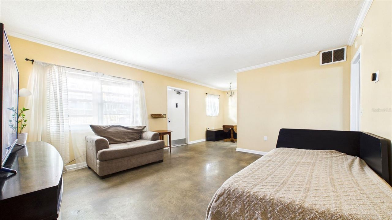 4050 4th Street N, Unit 122, Saint Petersburg, FL 33703 Photo