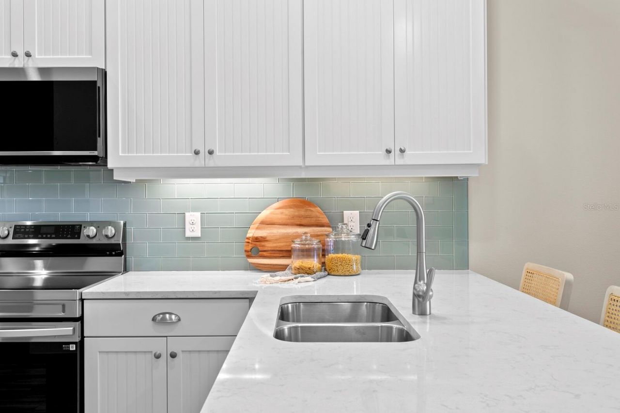 3207 Nautical Place S, Saint Petersburg, FL 33712 Photo