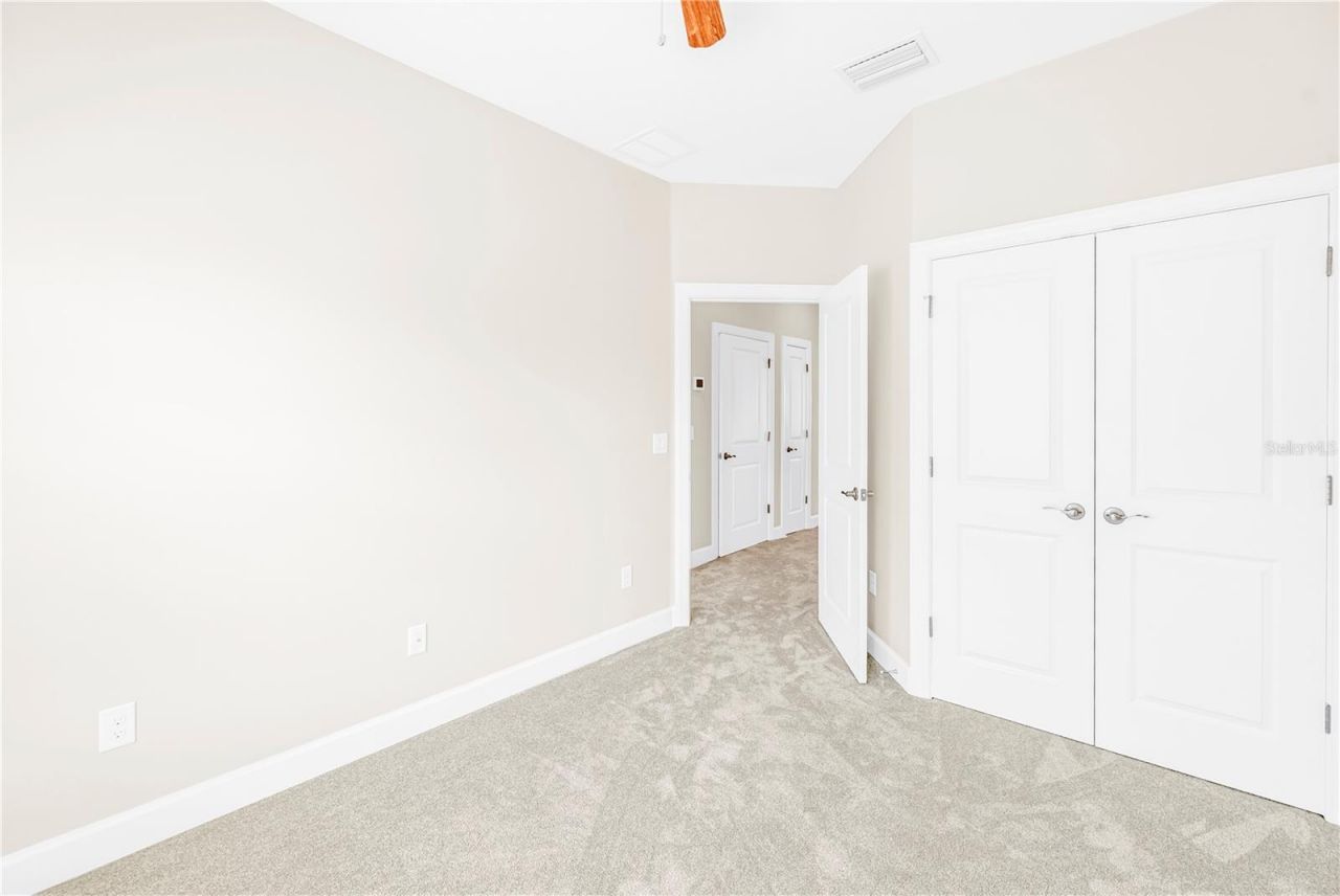 3207 Nautical Place S, Saint Petersburg, FL 33712 Photo