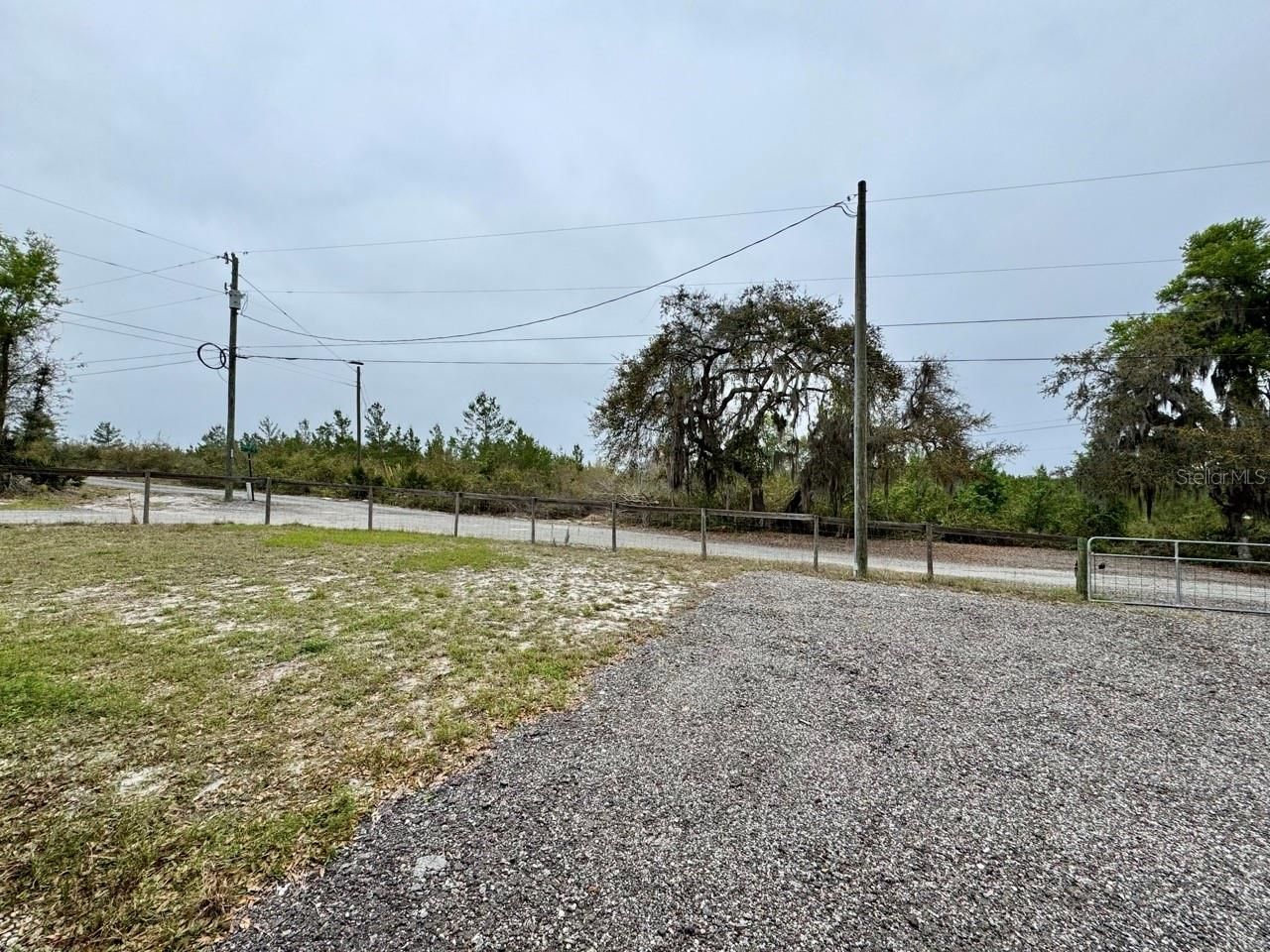 8671 NE 304th Terrace, Salt Springs, FL 32134 Photo