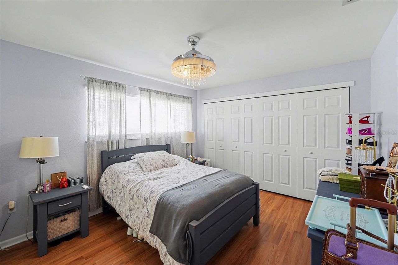 6490 Cape Hatteras Way Ne, Unit 4, Saint Petersburg, FL 33702 Photo