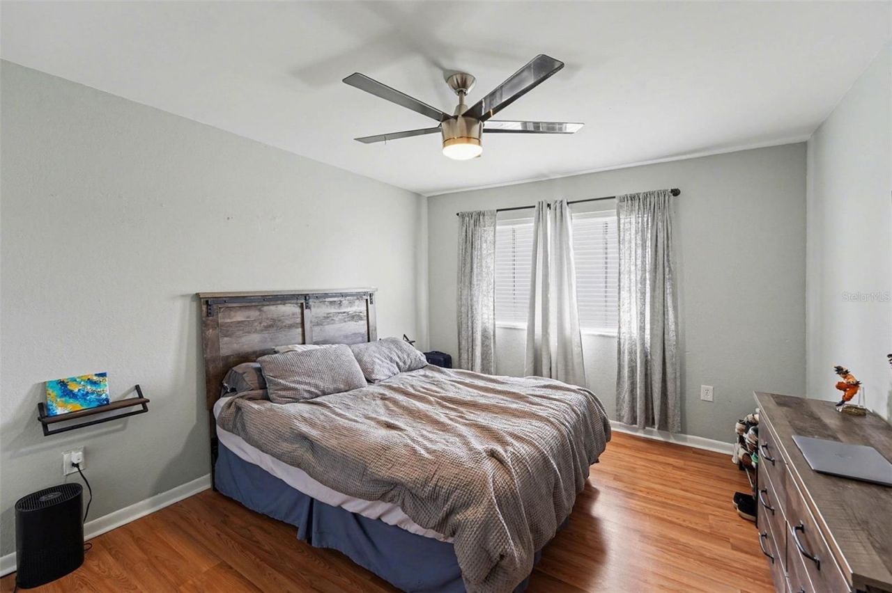 6490 Cape Hatteras Way Ne, Unit 4, Saint Petersburg, FL 33702 Photo