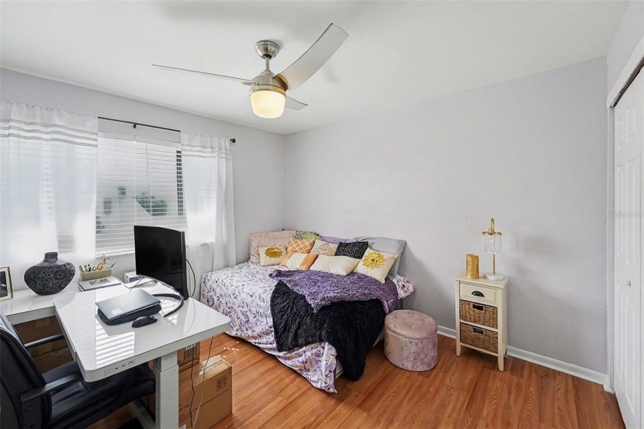 6490 Cape Hatteras Way Ne, Unit 4, Saint Petersburg, FL 33702 Photo