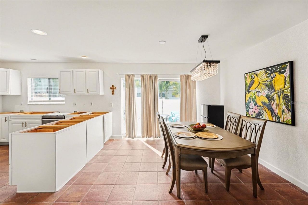 6490 Cape Hatteras Way Ne, Unit 4, Saint Petersburg, FL 33702 Photo