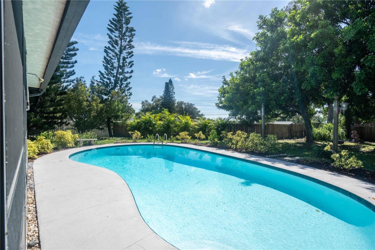 11438 126th Terrace , Largo, FL 33778 Photo