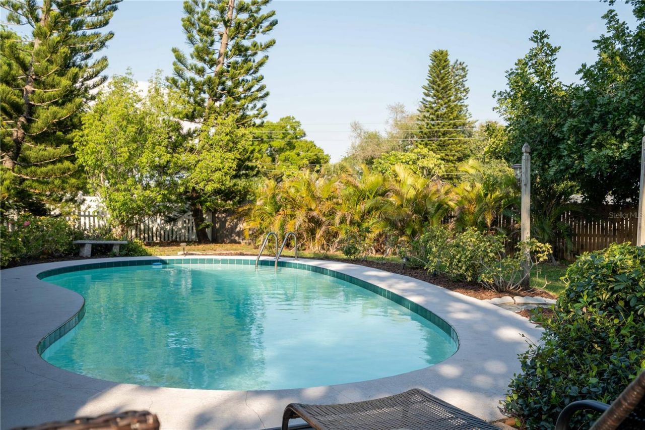 11438 126th Terrace , Largo, FL 33778 Photo