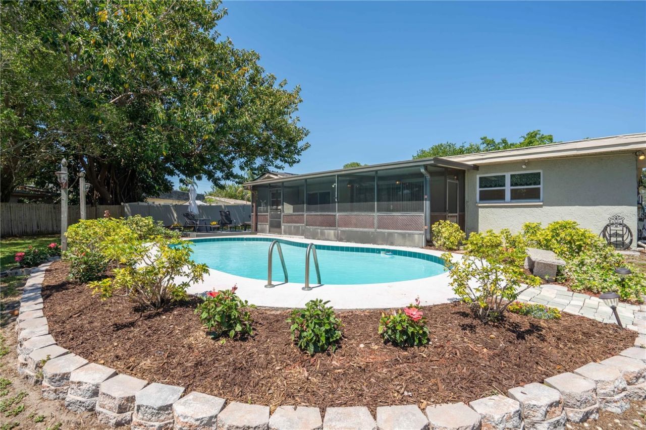 11438 126th Terrace , Largo, FL 33778 Photo